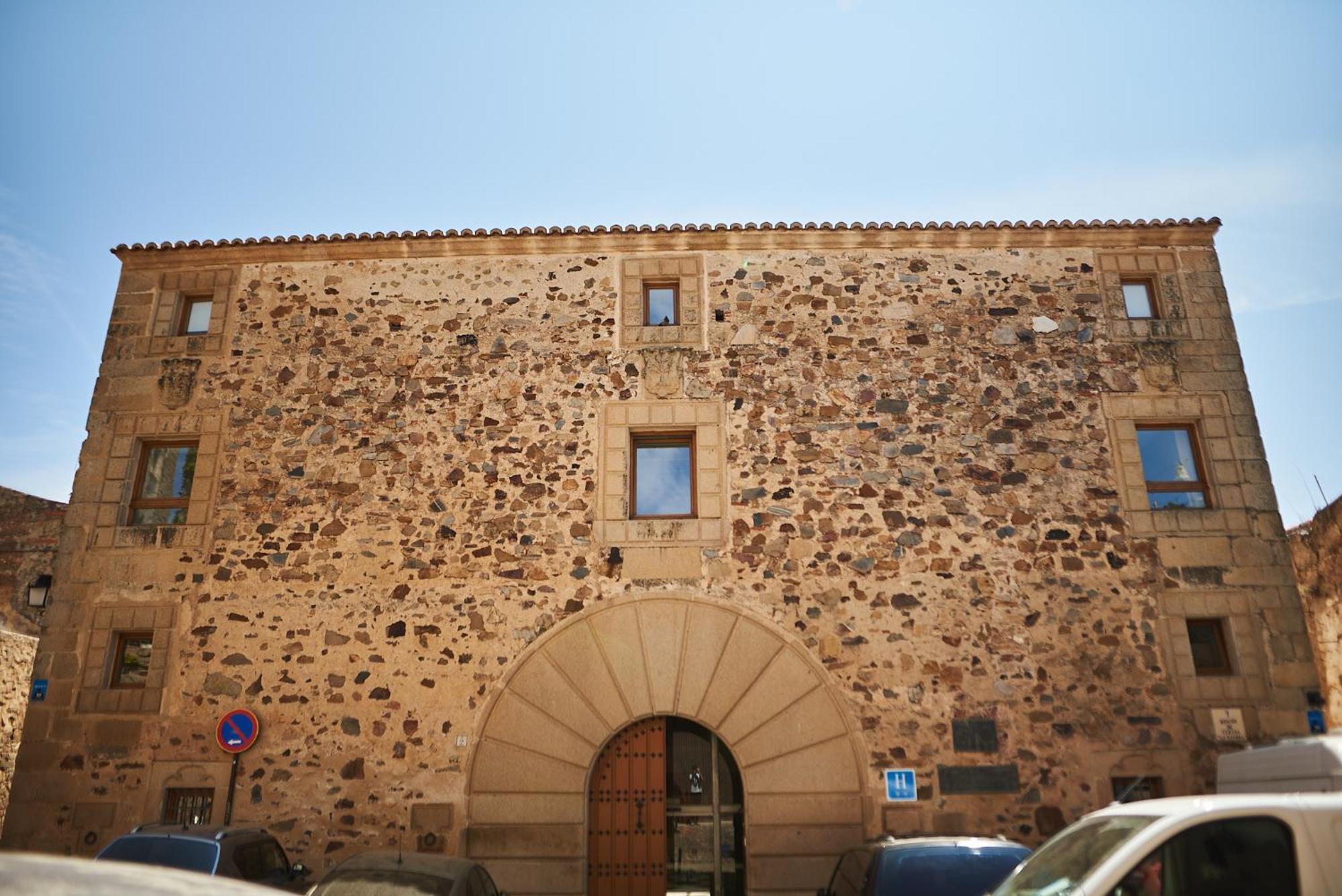 Hotel Casa Palacio Pereros Caces Exterior foto